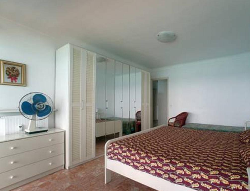 マントンFlat Rossiアパートメント 部屋 写真